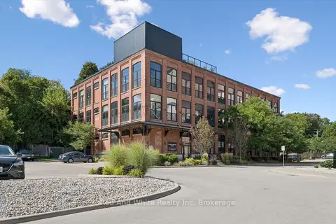24 Cedar Street 106