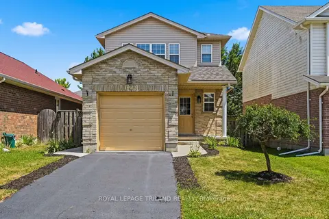 1942 Bloom Crescent