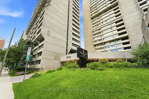 500 Laurier Avenue W 909