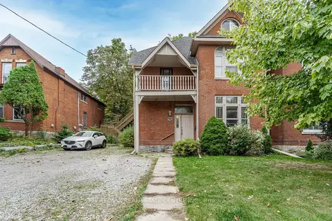 267 ABERDEEN Avenue Upper Loft