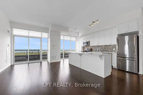 560 North Service Road N 901