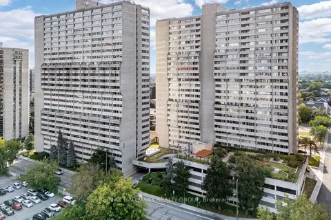 530 Laurier Avenue W 901