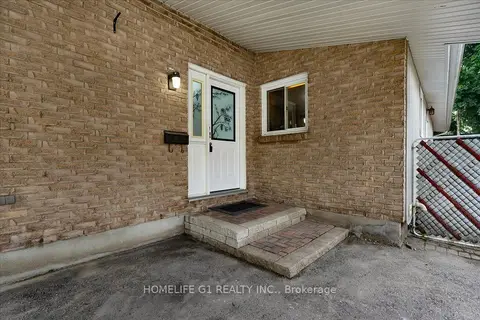 19 Milton Avenue W