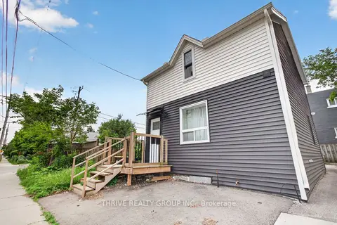 211 Clarence Street Upper