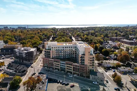652 Princess Street 732