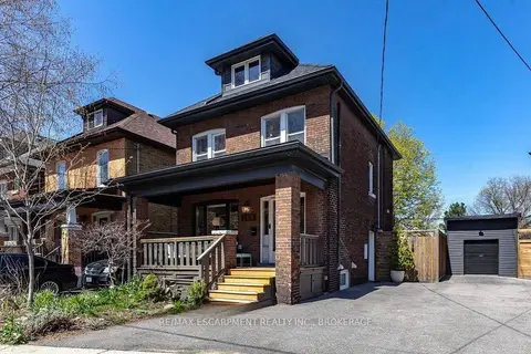 269 Stinson Crescent Lower