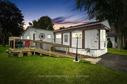204 Lynn Crescent