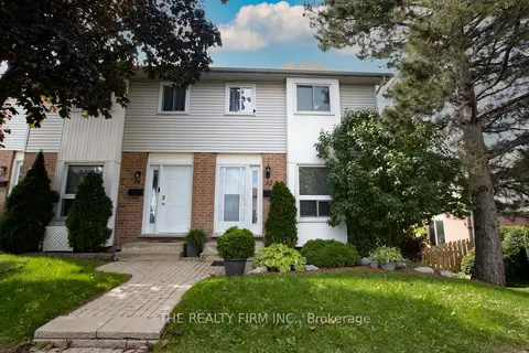 110 Deveron Crescent 32
