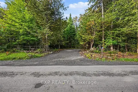 1579 Darling Road