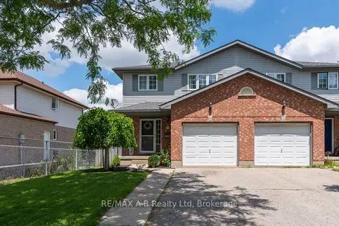 108 Walsh Crescent