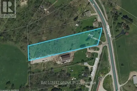 150 DRIVE-IN Crescent