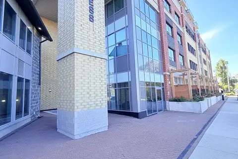 652 Princess Street 520