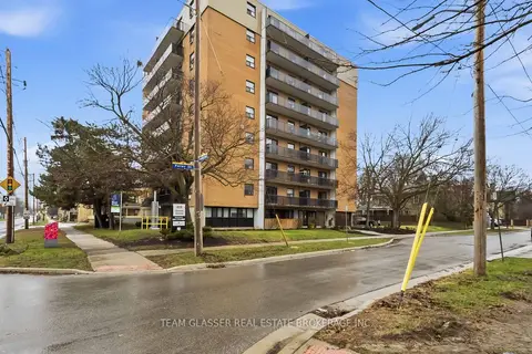 498 Queens Avenue 802