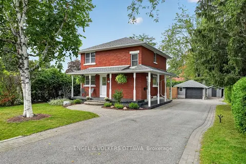 916 Iroquois Road