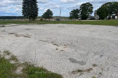 1621 Bruce Road 3 Road