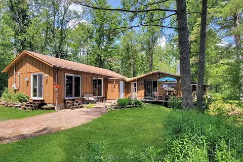 396 North Shore Road