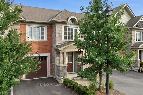 12 George Manor