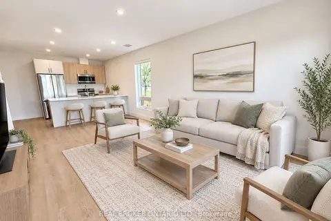 8 Hutt Lane 307
