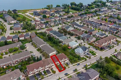 35 Palacebeach Trail