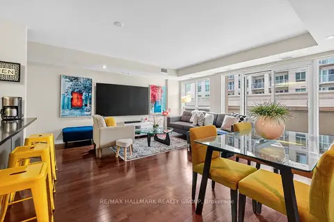 242 Rideau Street 206