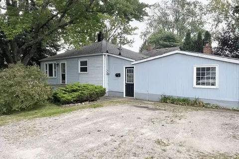 60 Watkins Street