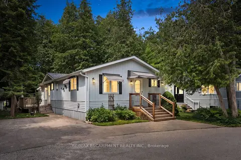 4 Spruce Avenue