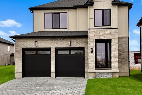 43 Lucas Road