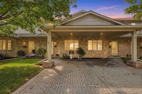 9 Wentworth Drive 5