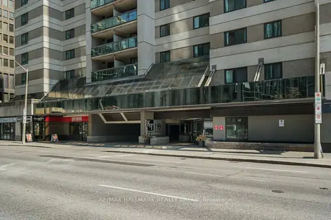 199 Kent Street 604