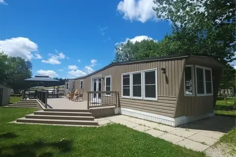 580 Beavercreek Road 158