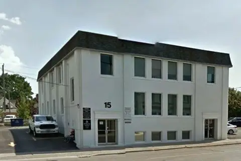 15 S Catharine Street S 104