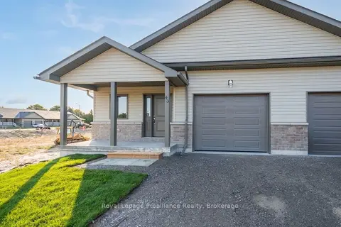 50 Mackenzie John Crescent