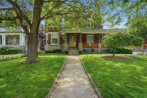 147 Emerald Street S
