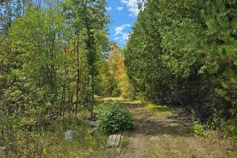 103080 Highway 7 Highway E