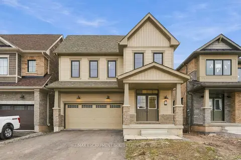166 Aviron Crescent