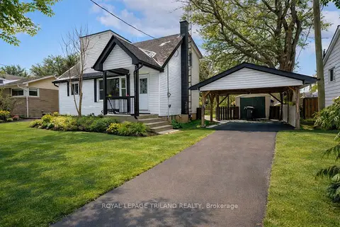 1223 Sunningdale Road E