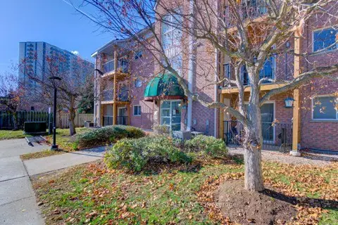 3085 Kingsway Drive 27