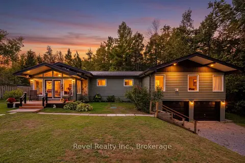12 Alpine Crescent