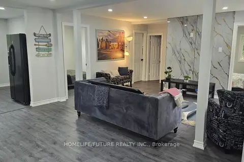 15 Crowe Valley Court