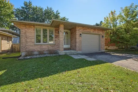 215 Walmer Grove