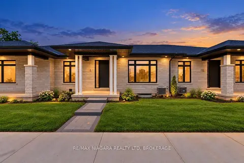 16 Accursi Crescent