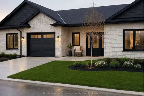 1071 WATERLOO Street N UNIT 43