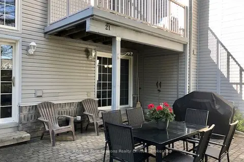 146 Settlers Way 21