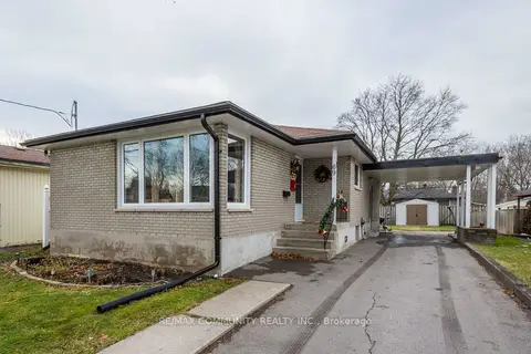 69 Elizabeth Crescent Main Floor