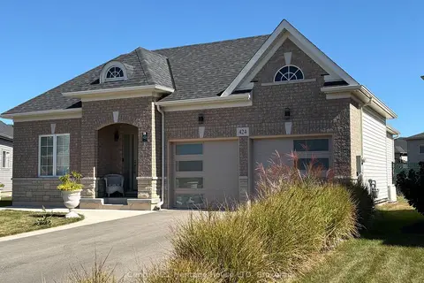 424 Williams Crescent