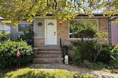 11 Rebecca Street