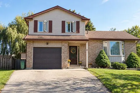 3 DUNHILL Crescent N