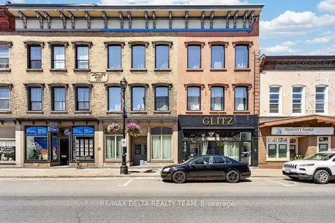 112 King Street W