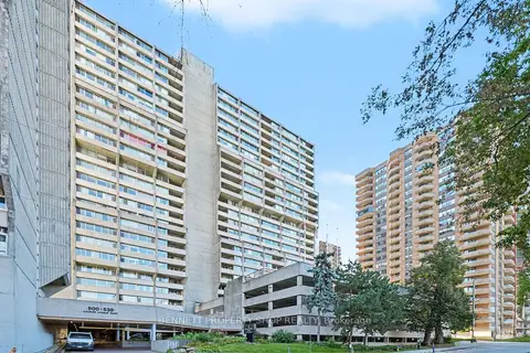 530 Laurier Avenue W 903