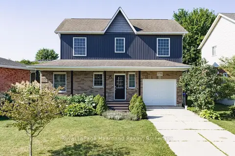770 Scott Street W